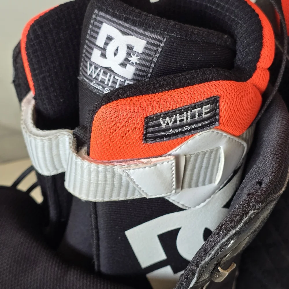 DC Snowboard Boots | Quilted Winter Snow Boots | Unisex Size 7